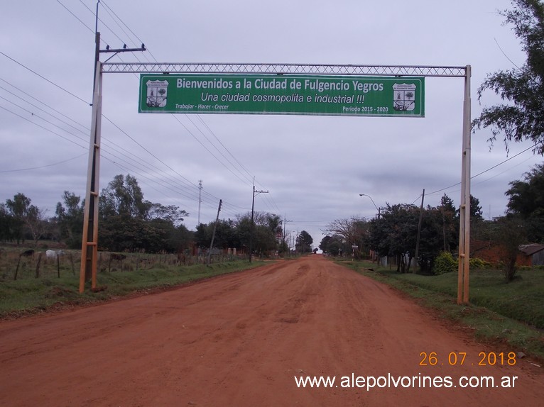 Foto: Acceso a Yegros PY - Yegros (Caazapá), Paraguay