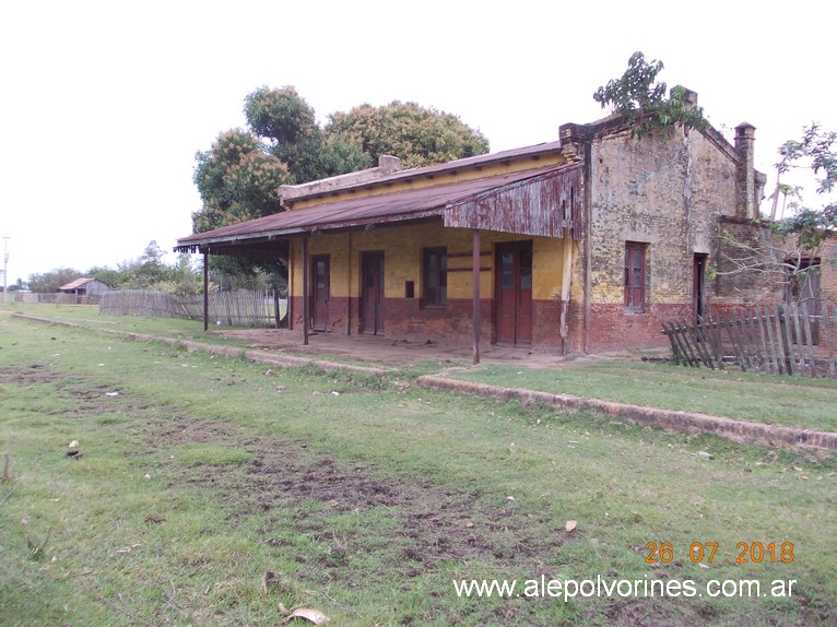 Foto: Estacion Isla Saca - Yegros (Caazapá), Paraguay