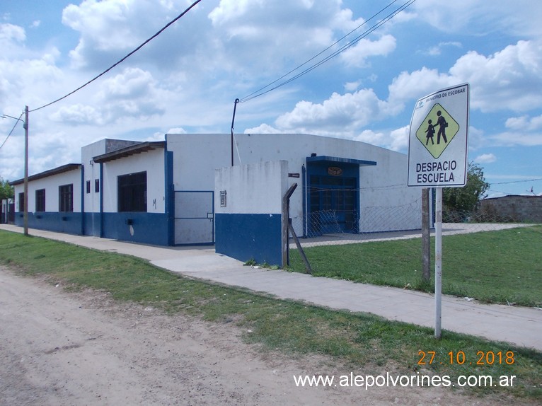 Foto: Escuela en Maquinista Savio - Maquinista Savio (Buenos Aires), Argentina