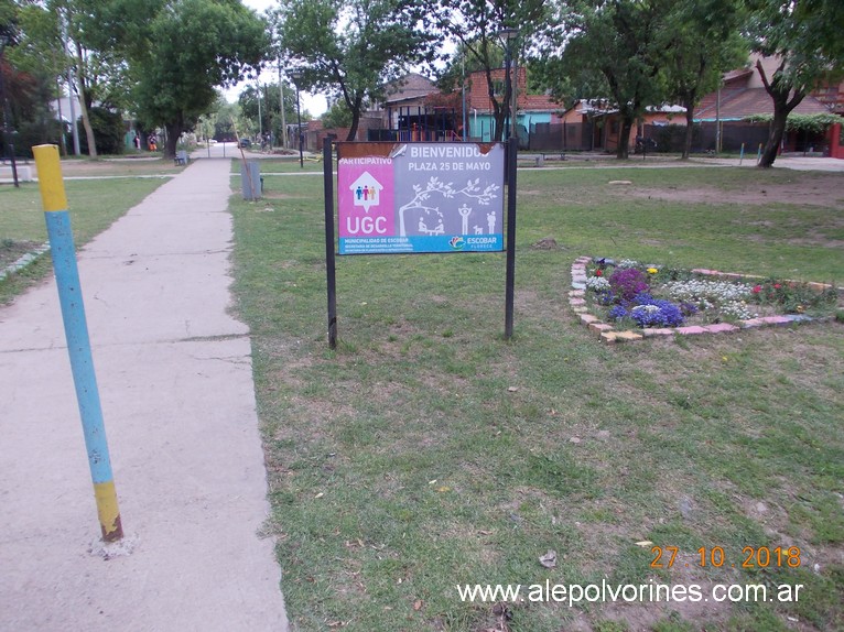 Foto: Plaza 25 de Mayo Maquinista Savio - Maquinista Savio (Buenos Aires), Argentina