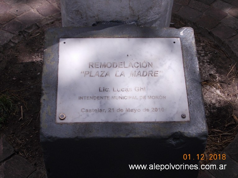 Foto: Moron Plaza de la Madre - Moron (Buenos Aires), Argentina