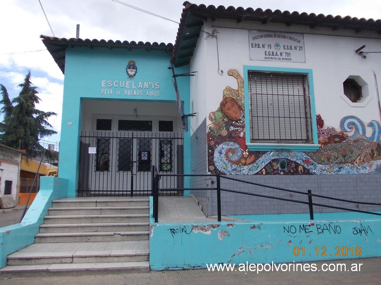 Foto: Moron Escuela N° 15 - Moron (Buenos Aires), Argentina