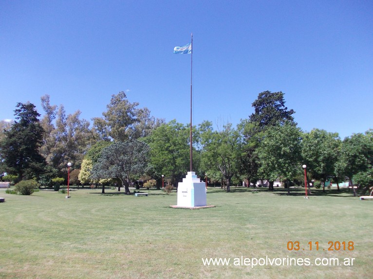 Foto: Plaza de Bayauca - Bayauca (Buenos Aires), Argentina