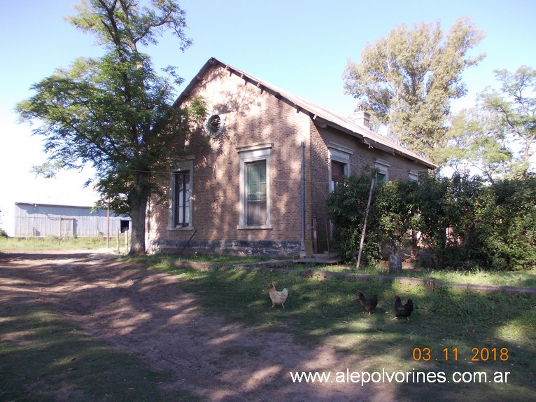 Foto: Estacion Triunvirato - Triunvirato (Buenos Aires), Argentina