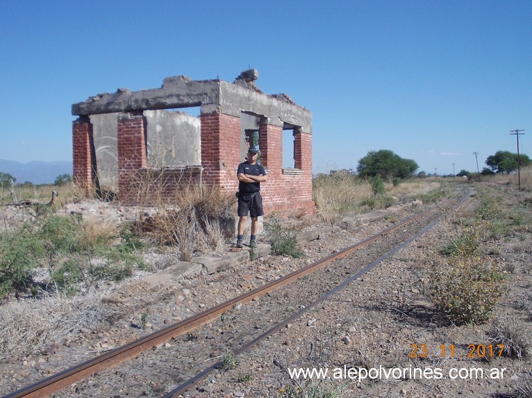 Foto: Apeadero Km 1094 - Guemes (Salta), Argentina