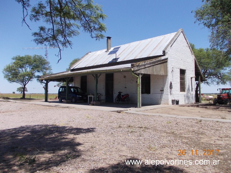 Foto: Estacion Tres Pozos - Los Juries (Santiago del Estero), Argentina