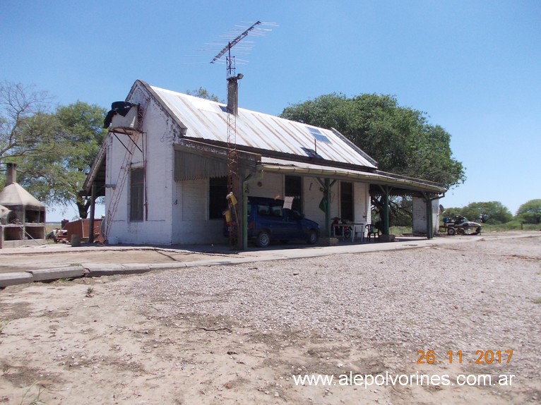 Foto: Estacion Tres Pozos - Los Juries (Santiago del Estero), Argentina