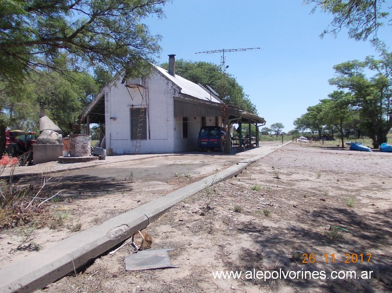 Foto: Estacion Tres Pozos - Los Juries (Santiago del Estero), Argentina