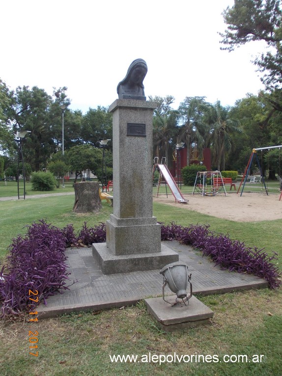 Foto: Monumento a la Madre - Santa Clara De La Buena Vista (Santa Fe), Argentina