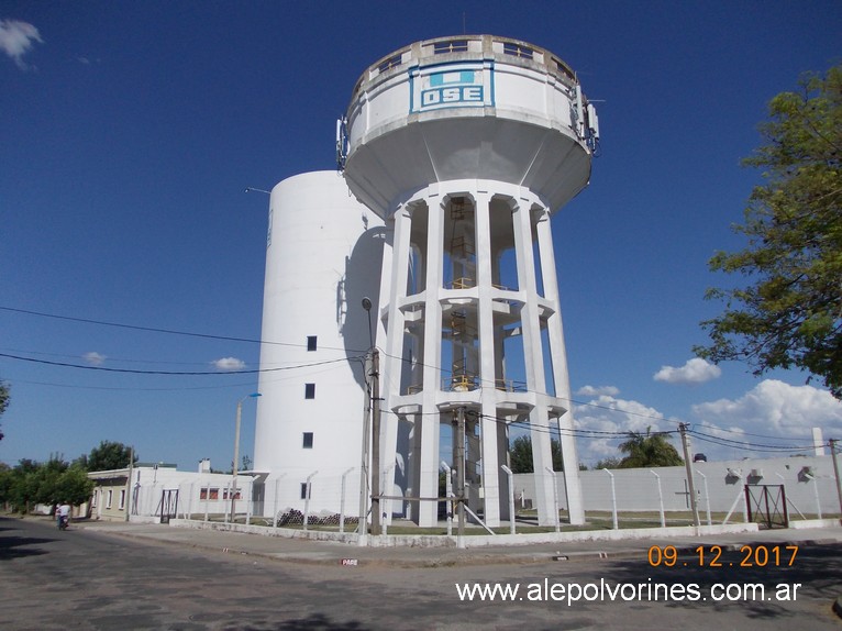 Foto: Tanques - Dolores (Soriano), Uruguay