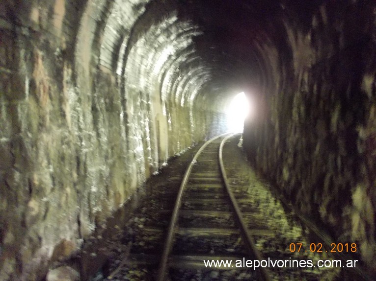 Foto: Tunel EFSC - Subida (Santa Catarina), Brasil
