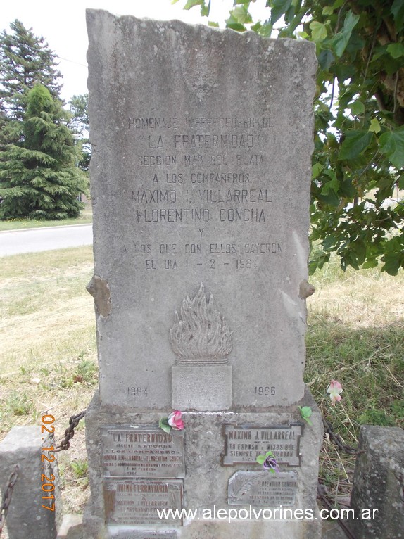 Foto: Homenaje de La Fraternidad - Altamirano (Buenos Aires), Argentina