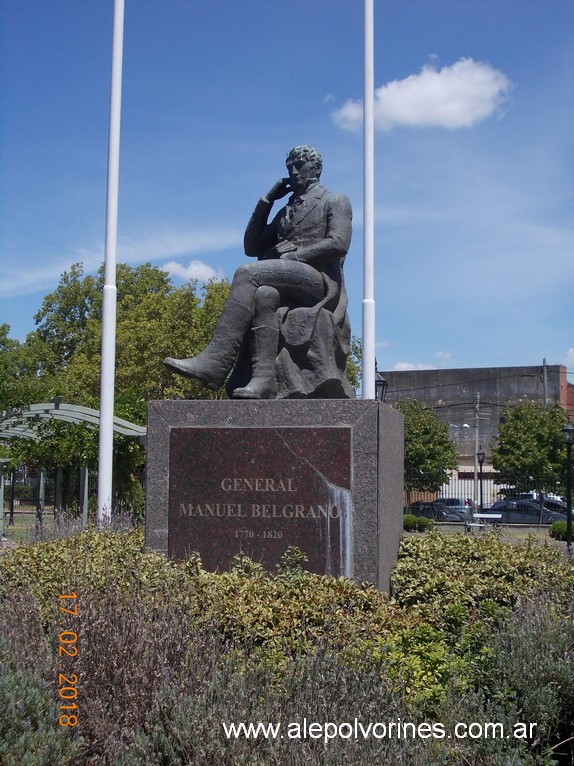 Foto: Monumento Manuel Belgrano - Tigre (Buenos Aires), Argentina