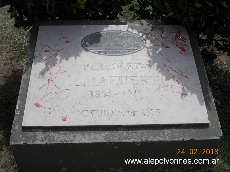 Foto: Plaza Almafuerte - Tigre (Buenos Aires), Argentina