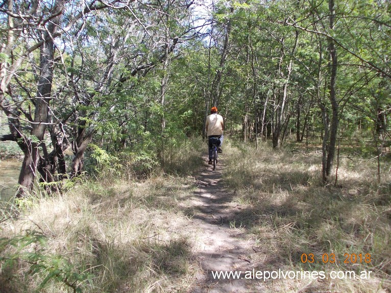 Foto: Cascada Rio Areco - Villa Lia (Buenos Aires), Argentina