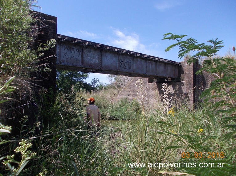 Foto: Puente Ferroviario - Villa Lia (Buenos Aires), Argentina