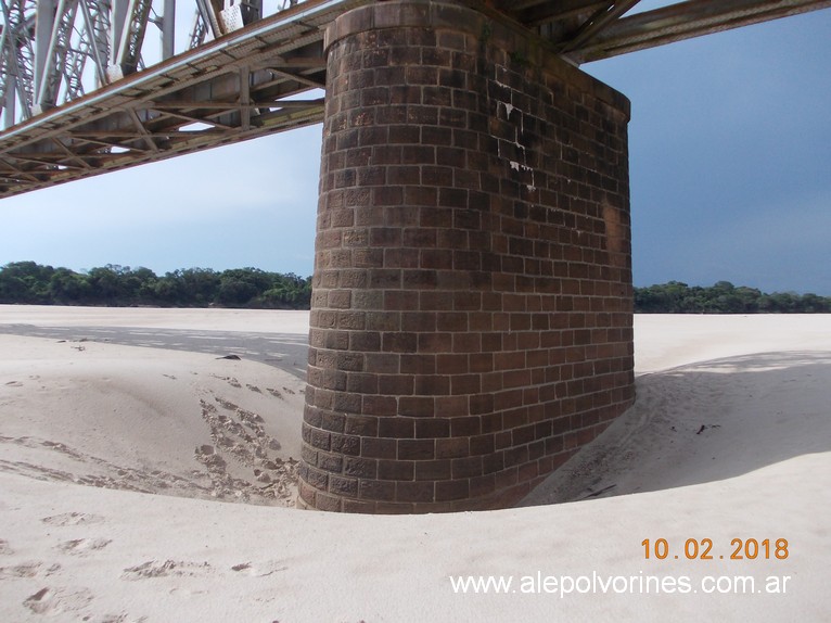 Foto: Puente ferroviario - Cacequi (Rio Grande do Sul), Brasil