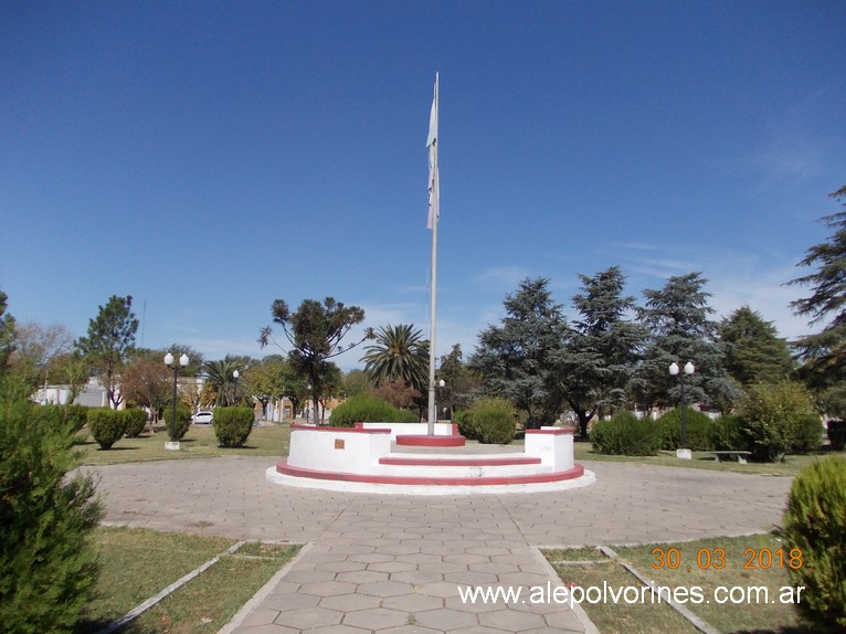 Foto: Plaza Gral Belgrano La Cautiva - La Cautiva (Córdoba), Argentina