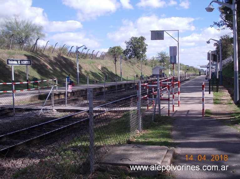 Foto: Estacion Vicealmirante Montes - Don Torcuato (Buenos Aires), Argentina