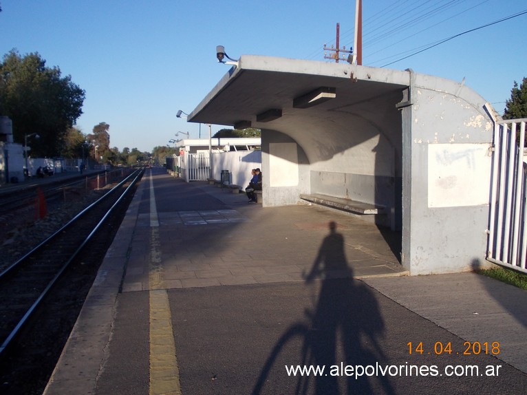 Foto: Estacion Adolfo Sourdeaux - Don Torcuato (Buenos Aires), Argentina