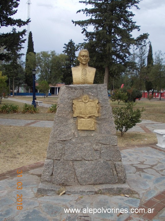 Foto: Plaza de Fraga - Fraga (San Luis), Argentina
