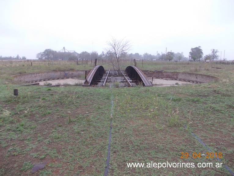 Foto: Estacion Carhue mesa giratoria - Carhue (Buenos Aires), Argentina