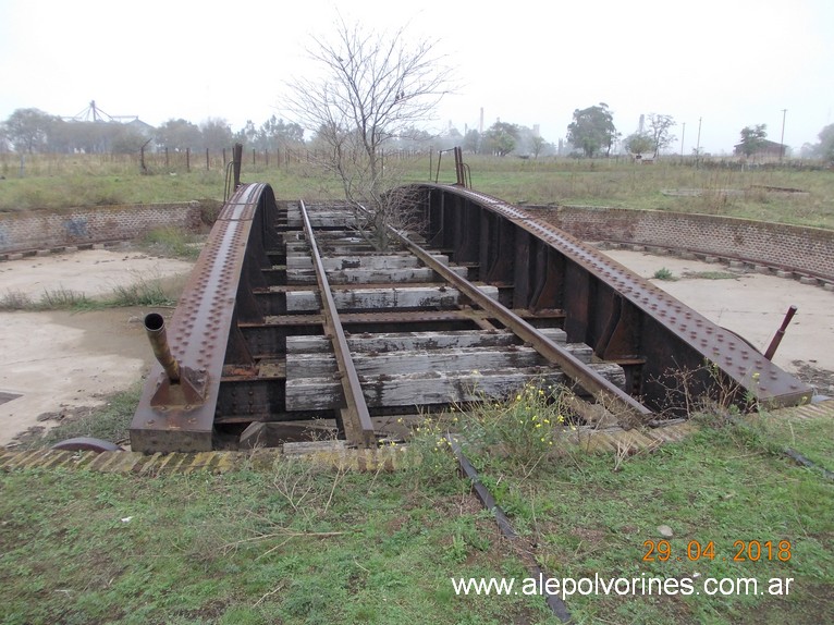 Foto: Estacion Carhue mesa giratoria - Carhue (Buenos Aires), Argentina