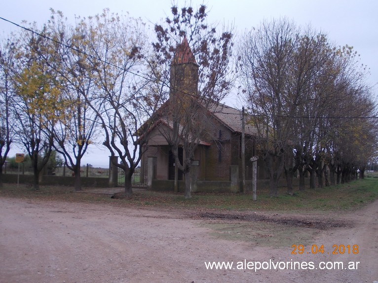 Foto: Iglesia de Cura Malal - Cura Malal (Buenos Aires), Argentina