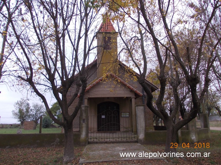 Foto: Iglesia de Cura Malal - Cura Malal (Buenos Aires), Argentina