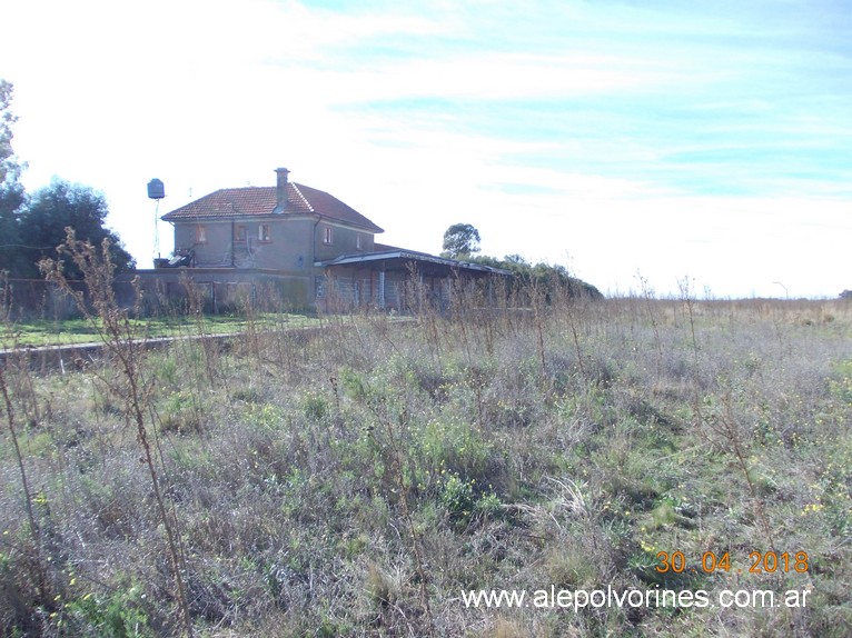 Foto Estacion Arturo Vatteone Arturo Vatteone (Buenos Aires), Argentina