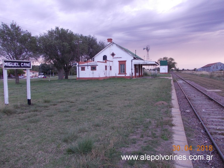 Foto: Estacion Miguel Cané - Miguel Cané (La Pampa), Argentina