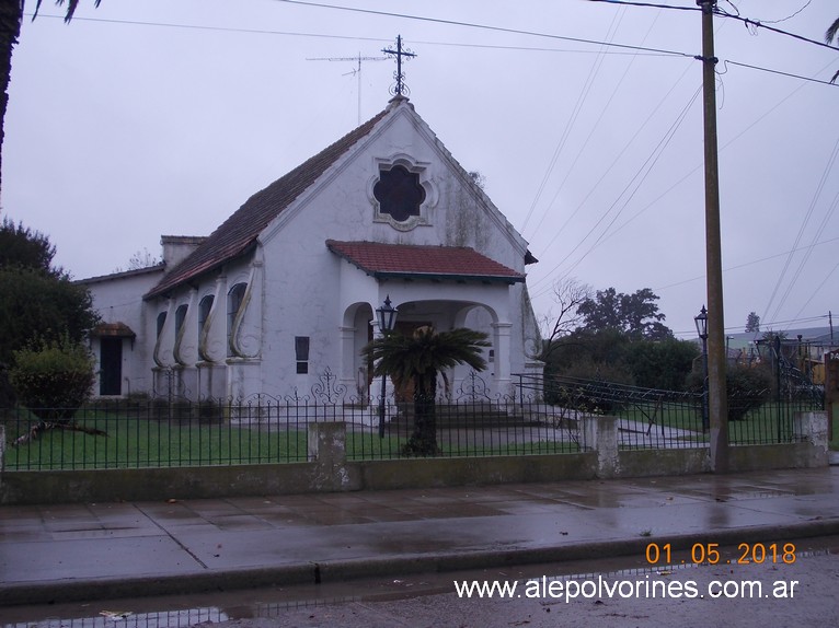Foto: Iglesia de Banderalo - Banderalo (Buenos Aires), Argentina