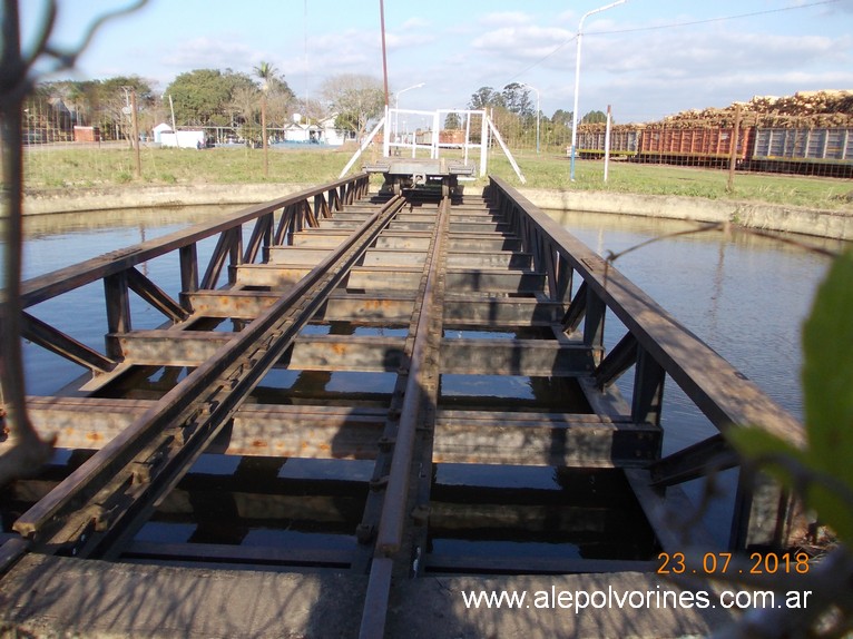 Foto: Estacion Cacui - Mesa Giratoria - Fontana (Chaco), Argentina