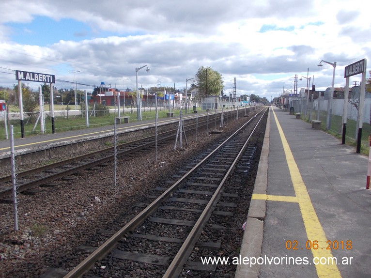 Foto: Estacion Manuel Alberti - Tortuguitas (Buenos Aires), Argentina