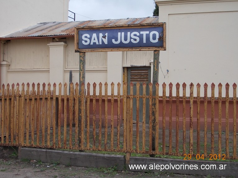 Foto: Estacion San Justo FCCNA - San Justo (Santa Fe), Argentina