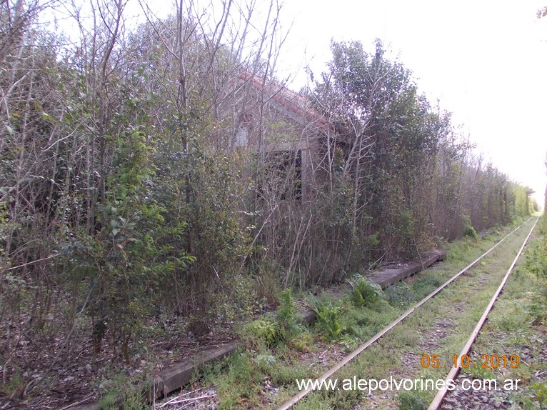 Foto: Estacion Andonaegui - Chenaut (Buenos Aires), Argentina