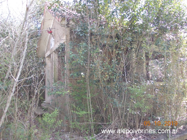 Foto: Estacion Andonaegui - Chenaut (Buenos Aires), Argentina
