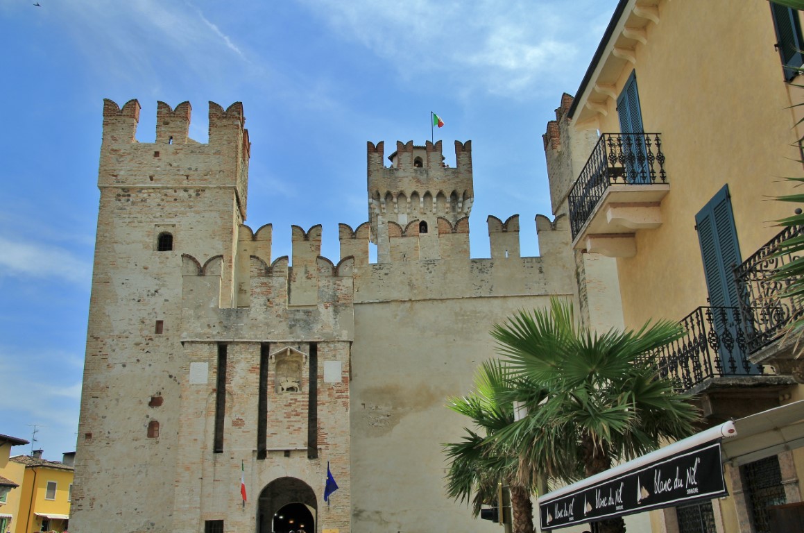 Foto: Rocca Scaligera - Sirmione (Lombardy), Italia
