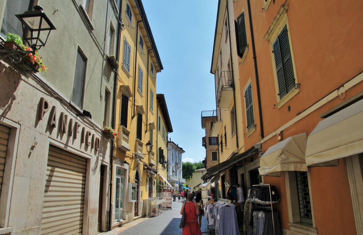 Foto: Centro histórico - Peschiera del Garda (Veneto), Italia
