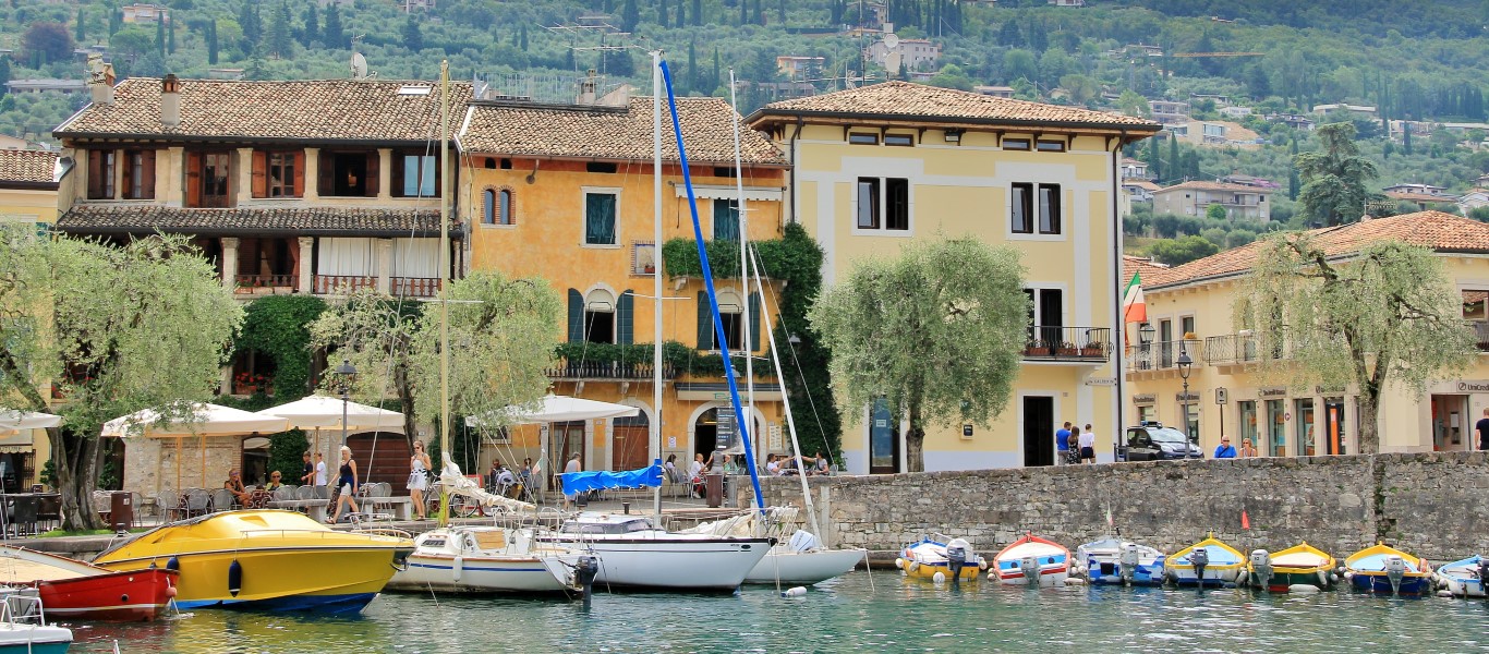 Foto: Puerto - Torri del Benaco (Veneto), Italia