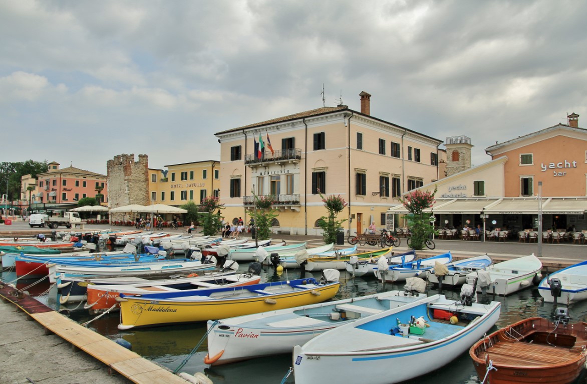 Foto: Puerto - Bardolino (Veneto), Italia