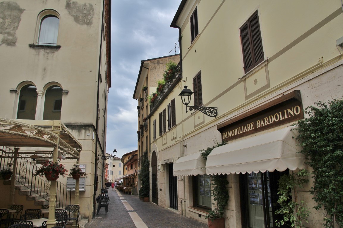 Foto: Centro histórico - Bardolino (Veneto), Italia