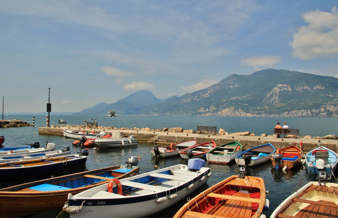 Foto: Centro histórico - Brenzone (Veneto), Italia