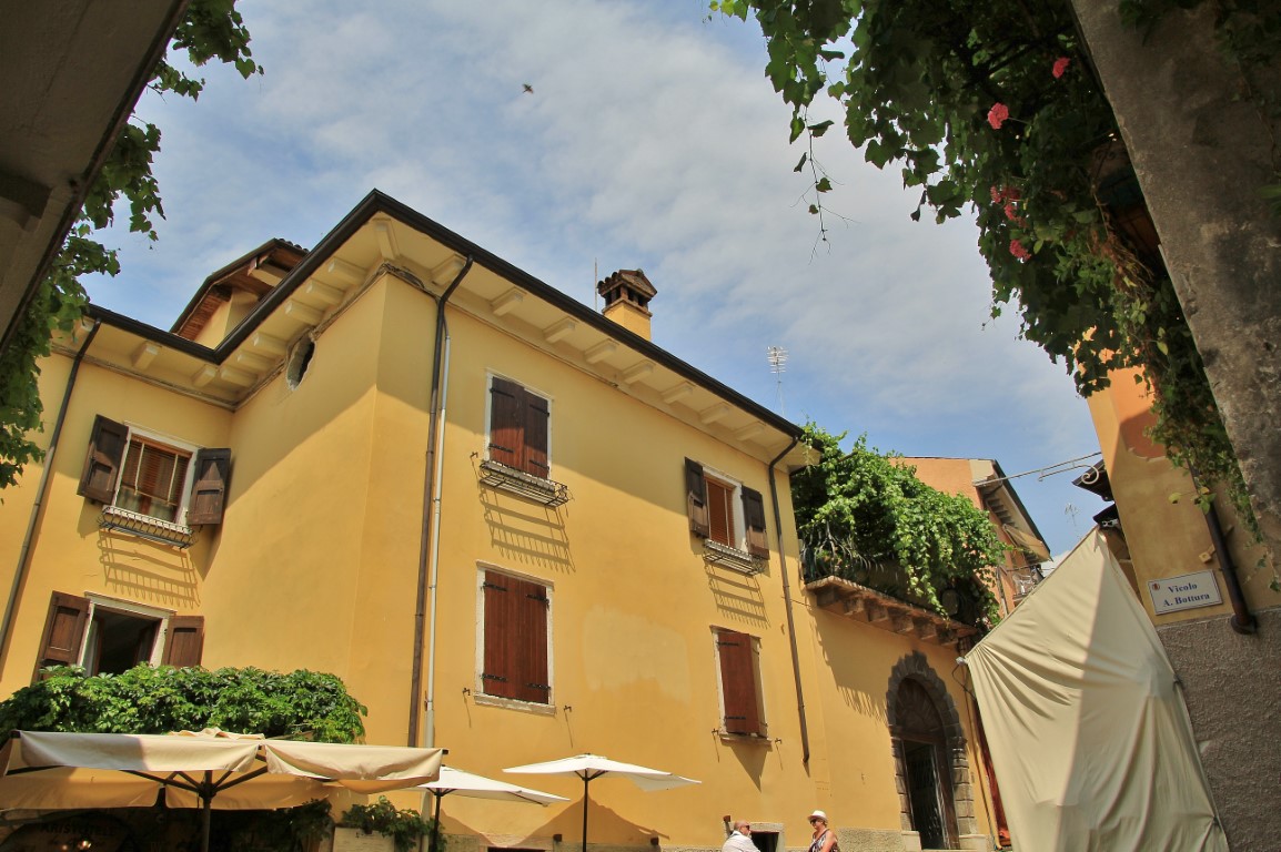 Foto: Centro hisrórico - Malcesine (Veneto), Italia