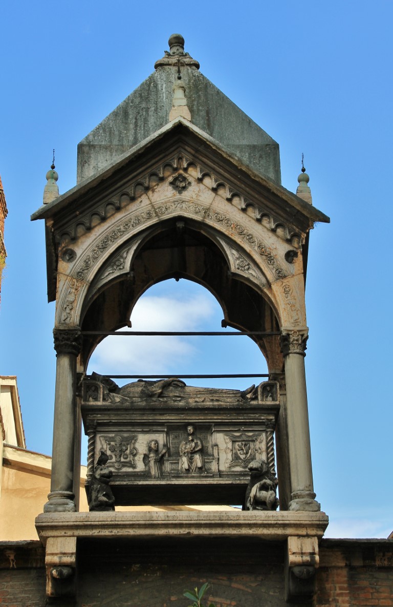 Foto: Plaza Santa Anastasia - Verona (Veneto), Italia