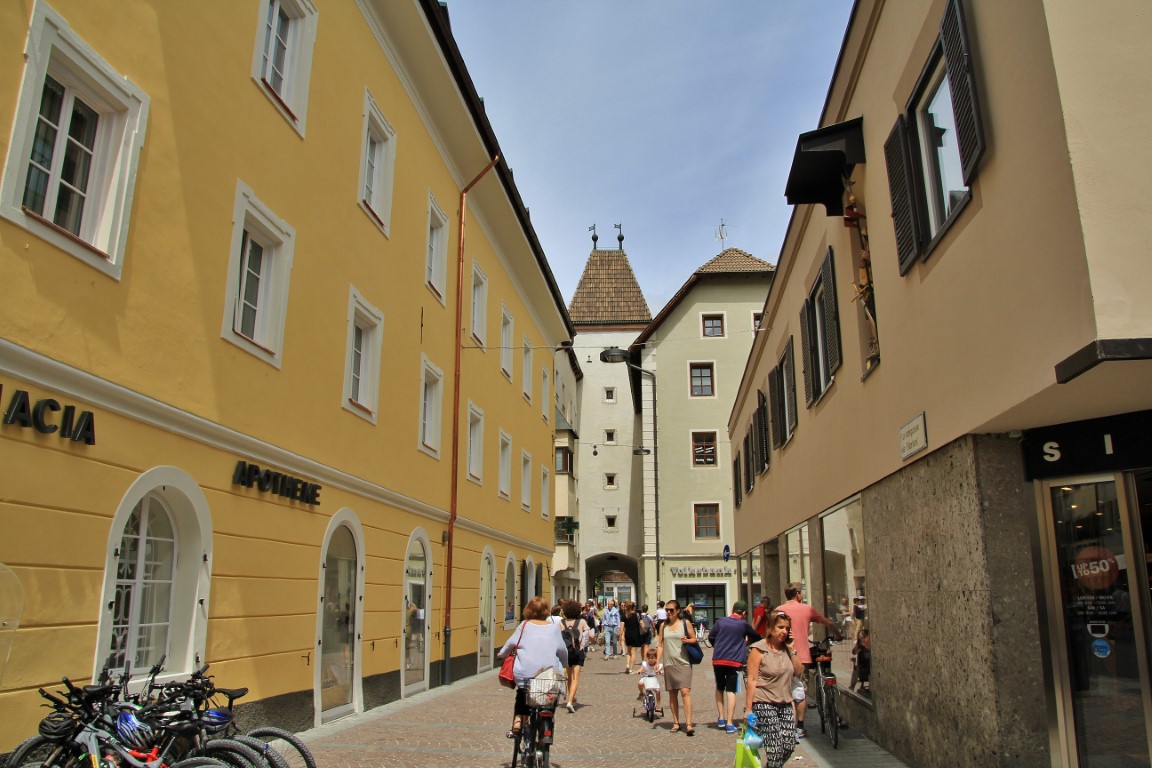 Foto: Centro histórico - Brunico - Bruneck (Trentino-Alto Adige), Italia