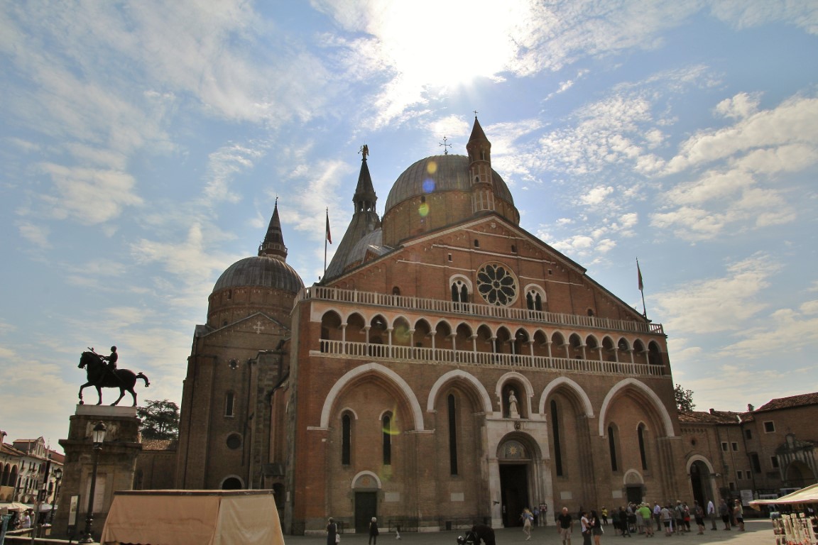 Foto: Basílica de San Antonio de Padua - Padua (Veneto), Italia