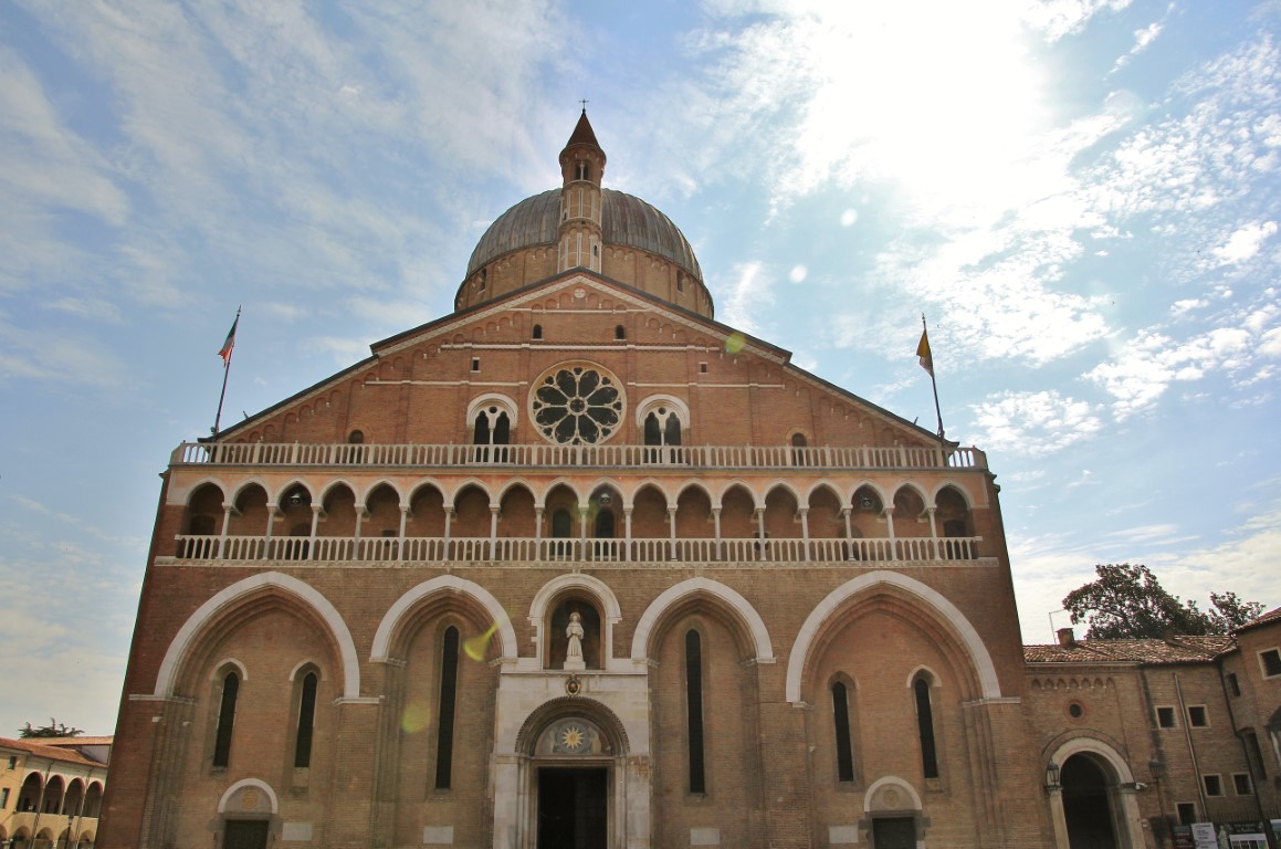 Foto: Basílica de San Antonio de Padua - Padua (Veneto), Italia