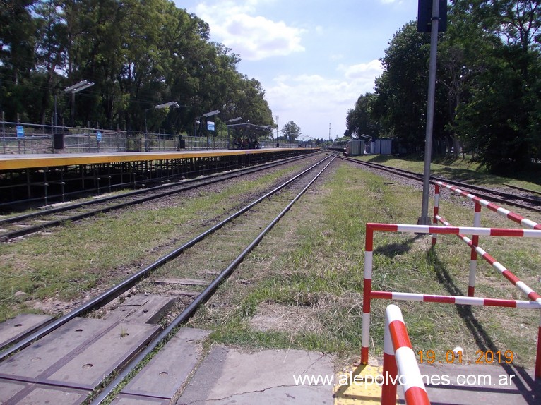 Foto: Anden Provisorio Estacion Don Torcuato - Don Torcuato (Buenos Aires), Argentina