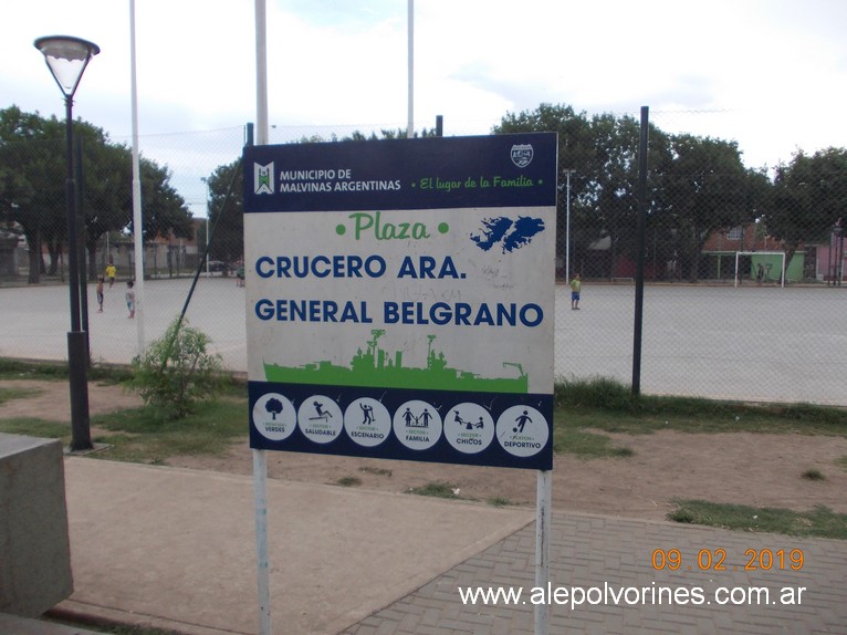 Foto: Plaza Crucero Gral Belgrano - Grand Bourg (Buenos Aires), Argentina